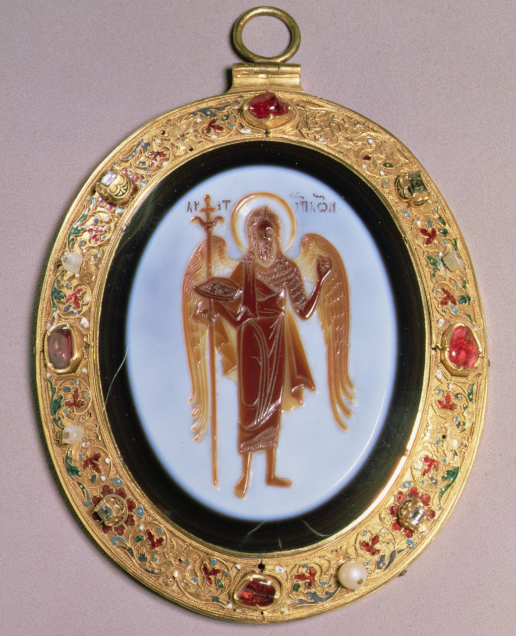 Panagia, carved sardonyx mounted in gold set with pearls and jewels with filigree and enamel decoration, Moscow, mid 16th century by School Russian