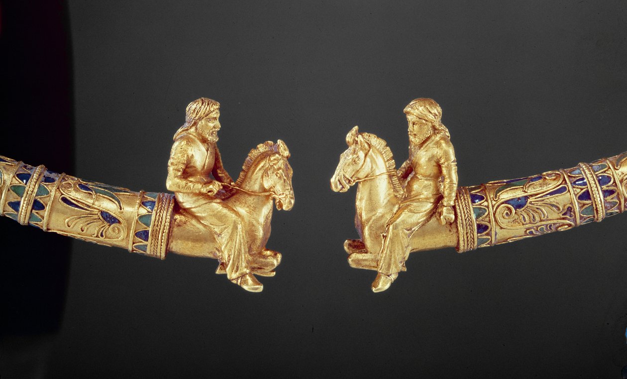 Neck ring with points in the form of Scythian horsemen by Scythian
