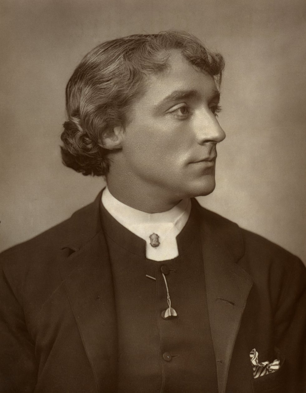 Kyrle Bellow, Actor, 1882 by St James