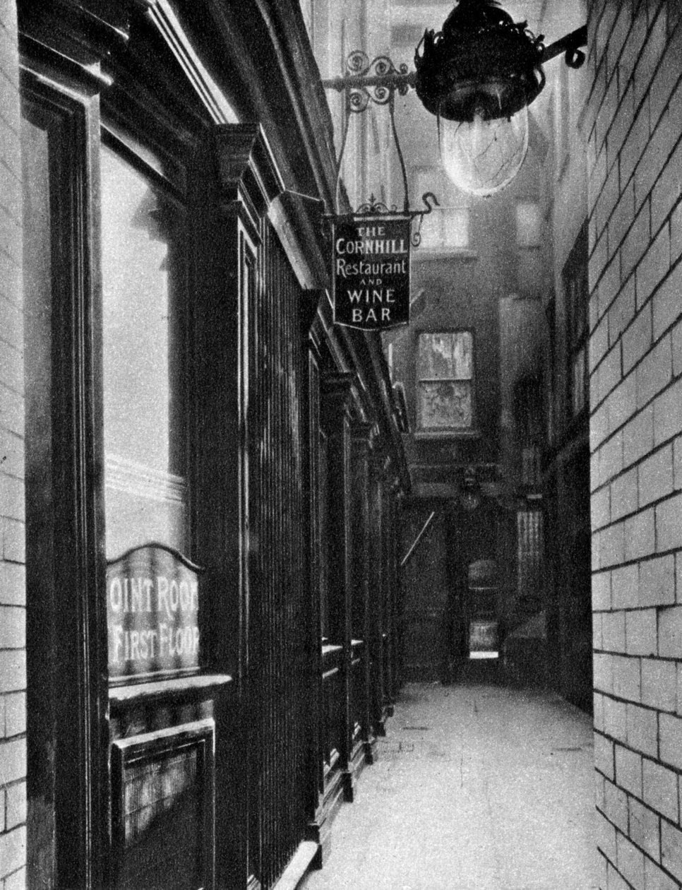 The George and Vulture tavern, London, 1926-1927 by Taylor