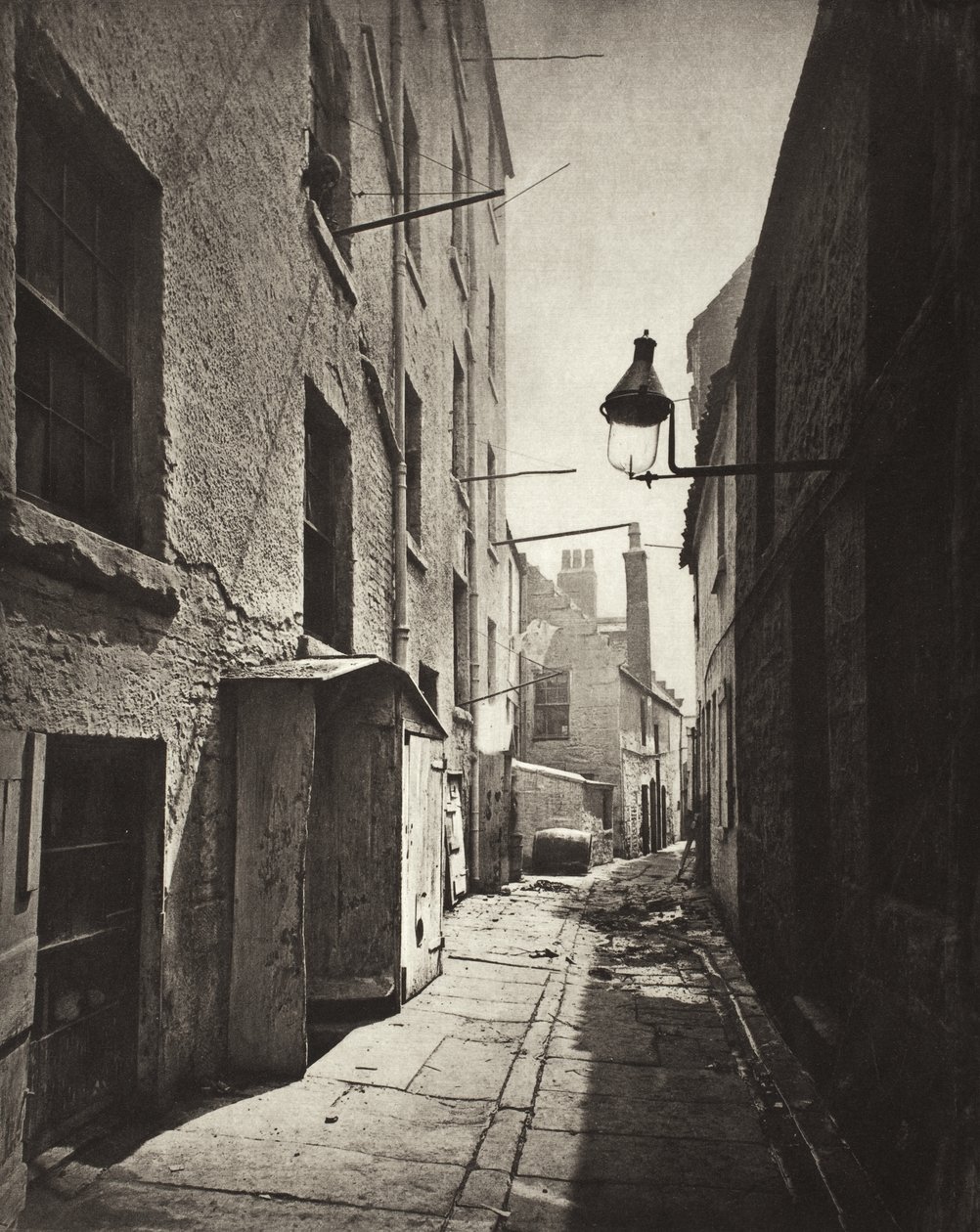 Close No. 157 Bridgegate by Thomas Annan