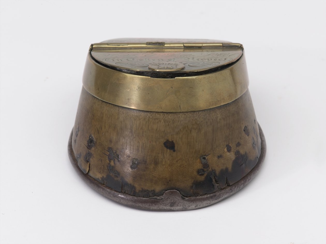 Horse’s hoof inkwell belonging to Captain William Tyrwhitt Drake, Royal Horse Guards, c.1829 by Thomas Lee