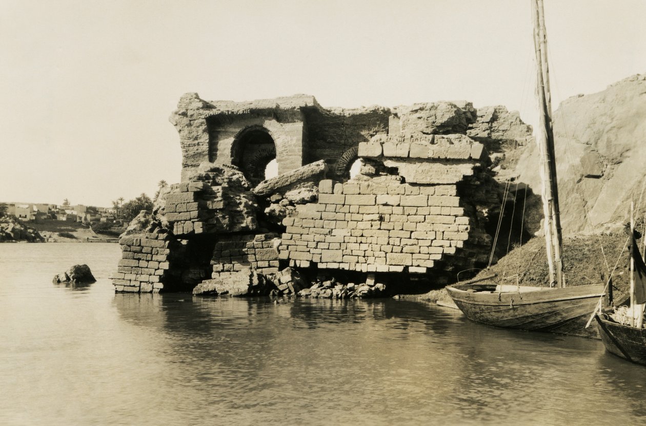 Cleopatra bath, Elephantine island, Egypt by Ugo Monneret de Villard