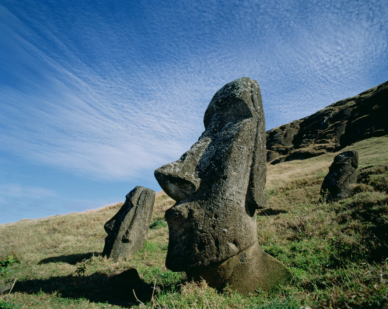 Monolithic Statues at Rano Raraku Quarry, c.1000-1600 by Unbekannt Unbekannt