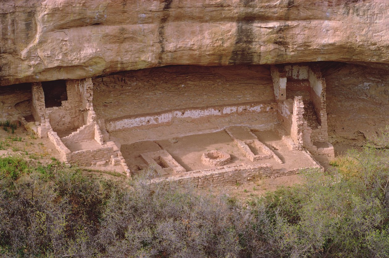 Remains of Pueblo Indian dwellings with entrance to a Kiva, built 11th-14th century (detail) by Unbekannt Unbekannt