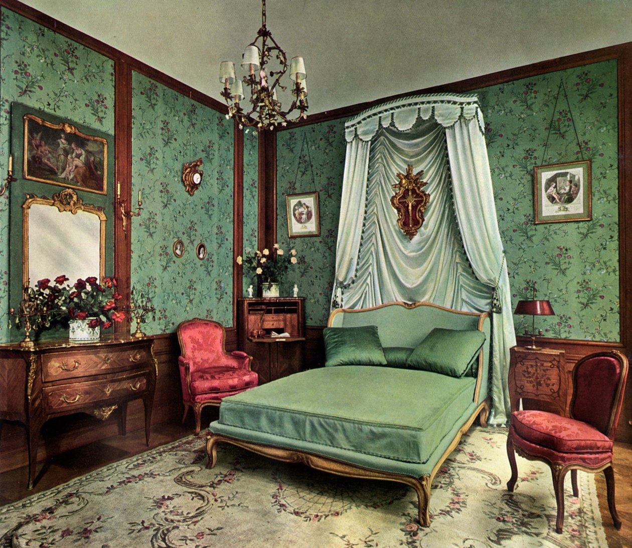 A Bedroom from the Reign of Louis XV Room, Hotel des Saints Pères, Paris by Unbekannt