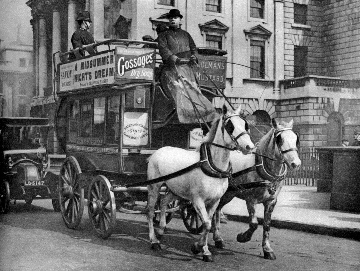 A Horse-Drawn Bus, London by Unbekannt