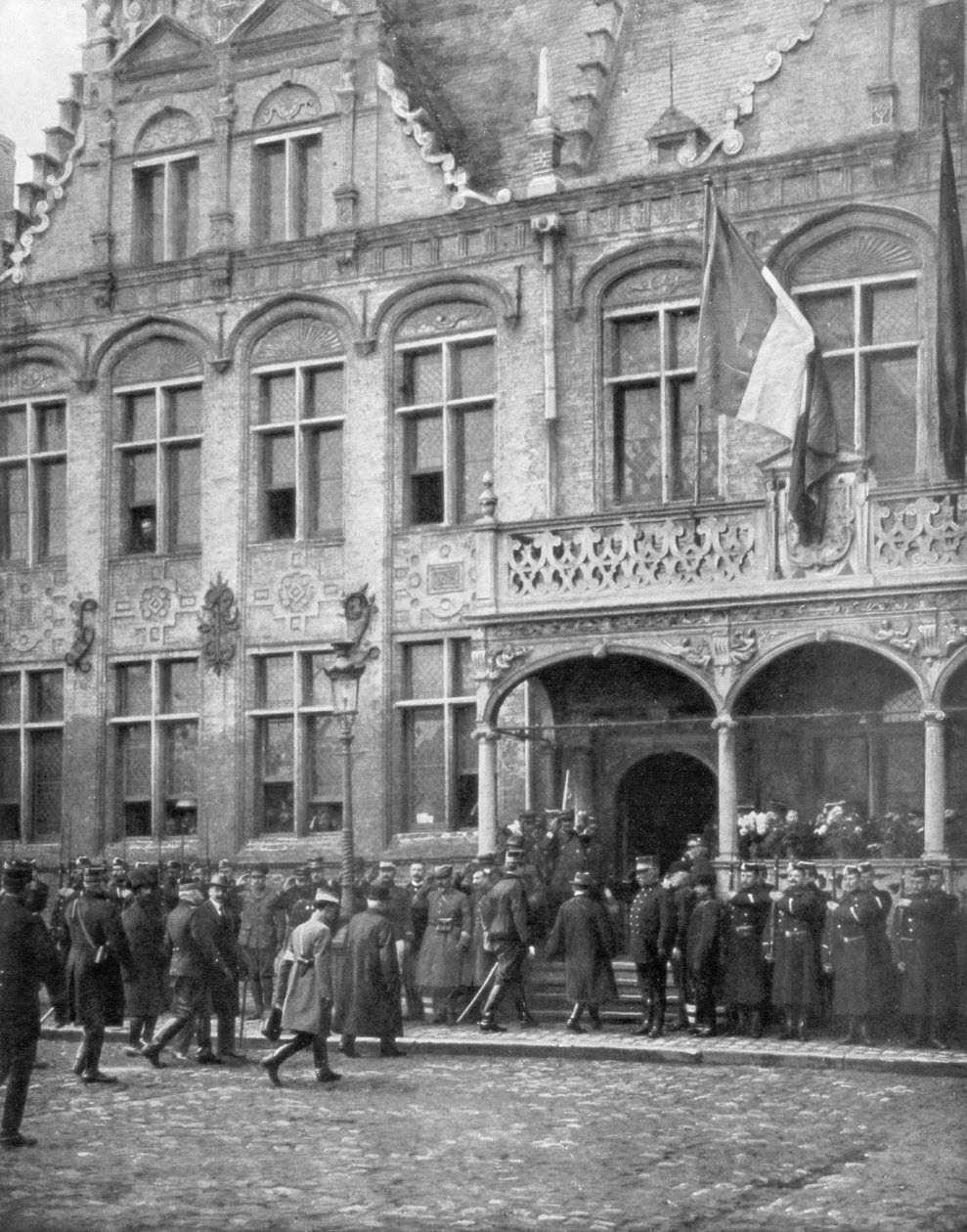 Albert I of Belgium and French President Poincare meet in Veurne, Belgium by Unbekannt