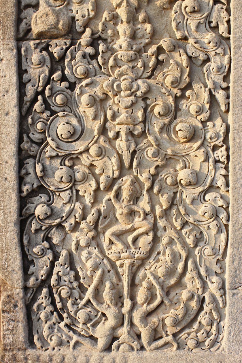 Angkor Wat, Carved Detail on Wall Flowers by Unbekannt