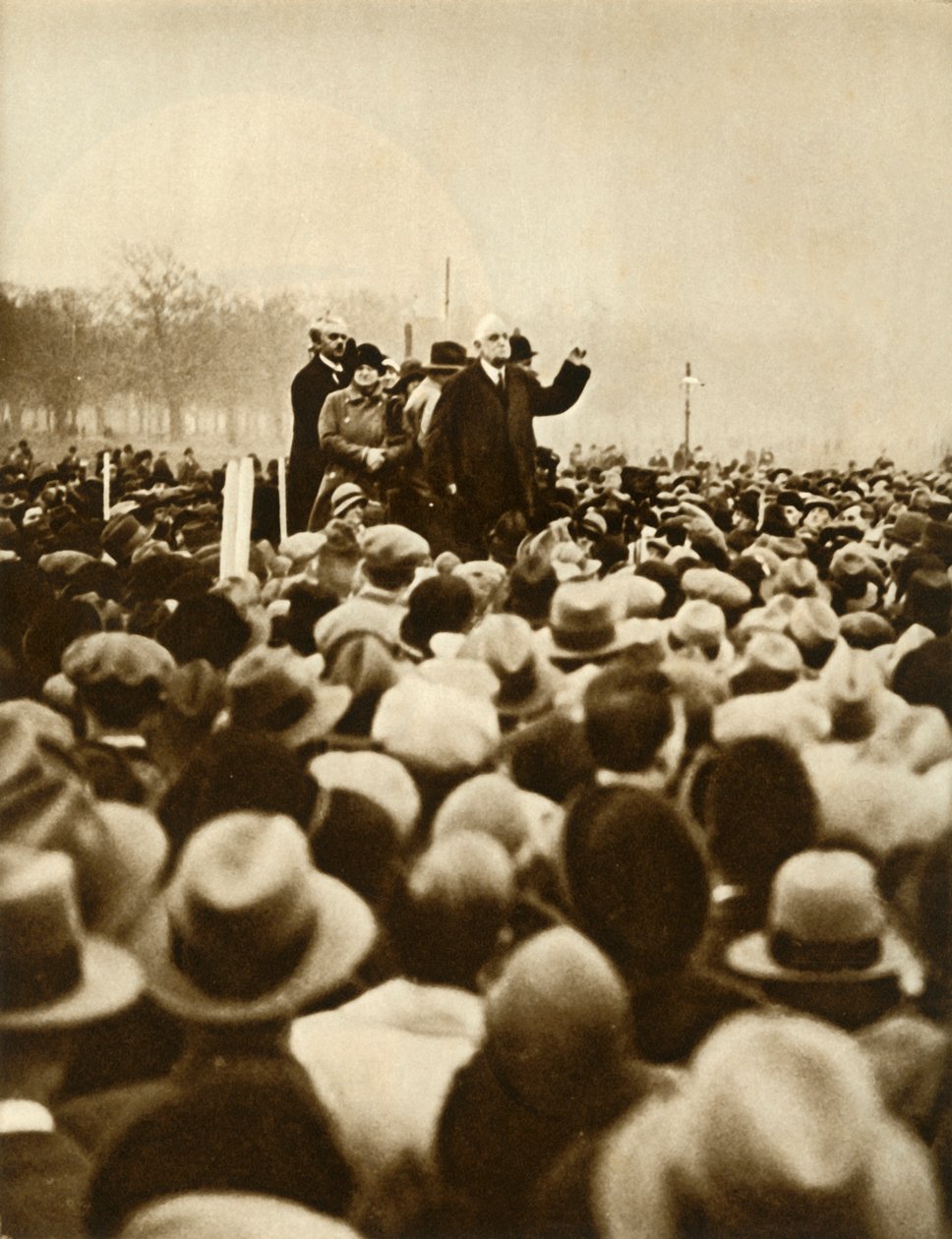 Anti-government demonstration, Hyde Park, London, 6 February 1933 by Unbekannt