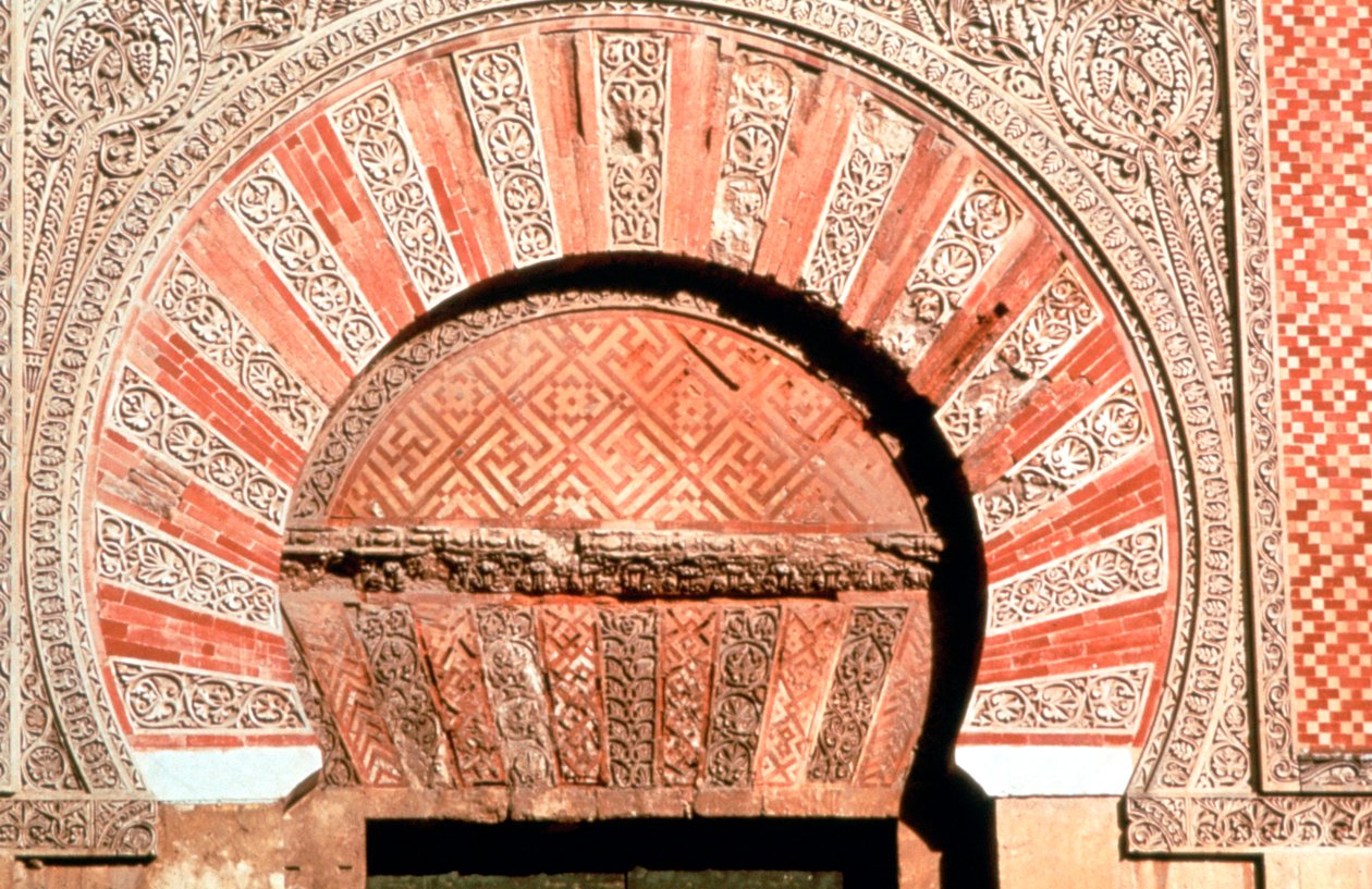 Arch above entrance, west façade, Grand Mosque, Cordoba, Spain by Unbekannt