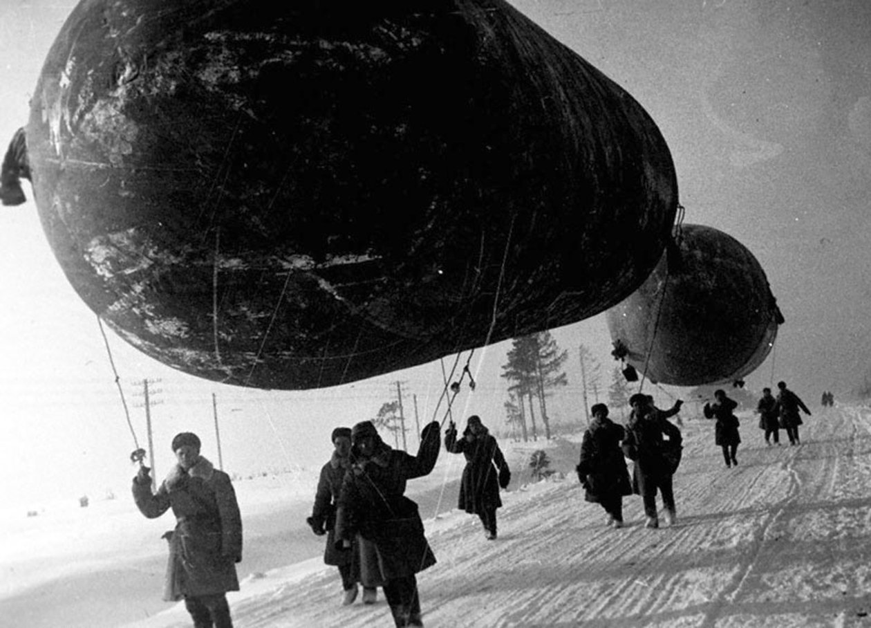 Barrage balloons near Moscow, USSR, World War II, 1941 by Unbekannt
