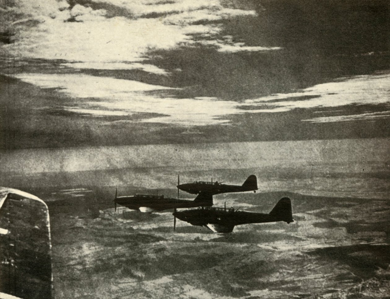 Battles Returning from a Raid, 1939-1940, 1941 by Unbekannt