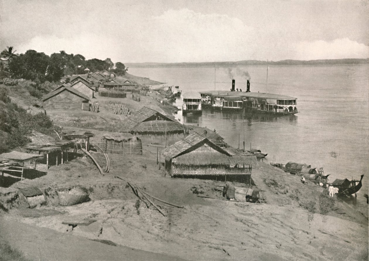 Bhamo - Irrawaddy Flotilla Mail Steamer at the Ghat by Unbekannt