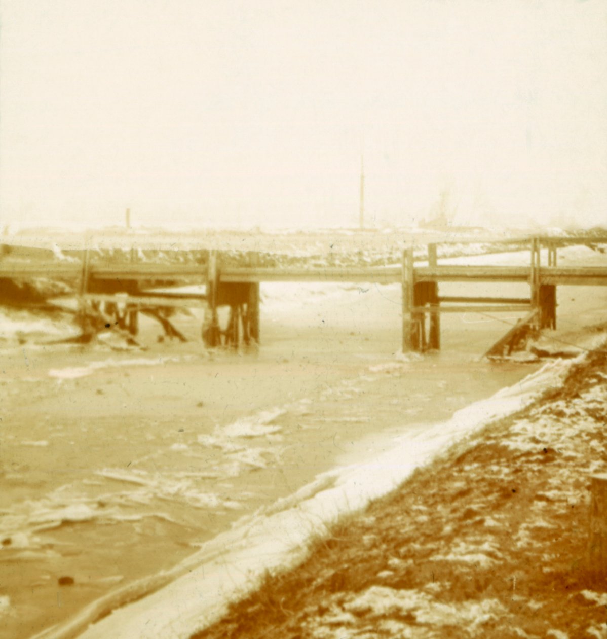 Bridge at Poperinge, Flanders, Belgium, c1914-c1918 by Unbekannt