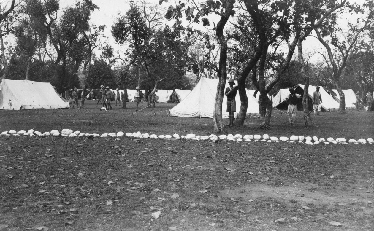 British army encampment by the Yamuna river, India, 1917 by Unbekannt
