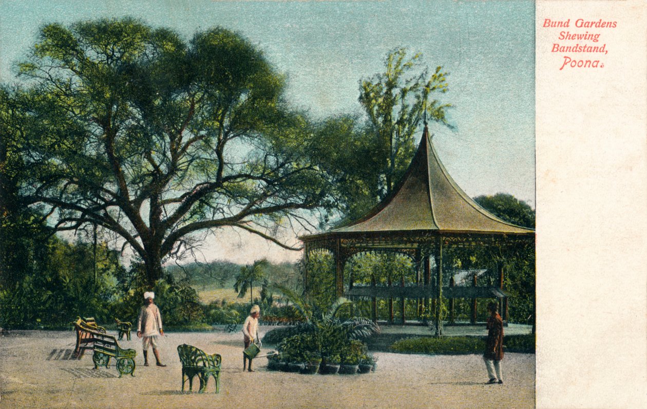 Bund Gardens Showing Bandstand, Poona, c1900 by Unbekannt
