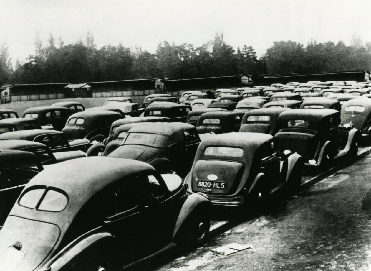 Cars confiscated by the occupying Germans, Vincennes, Paris by Unbekannt