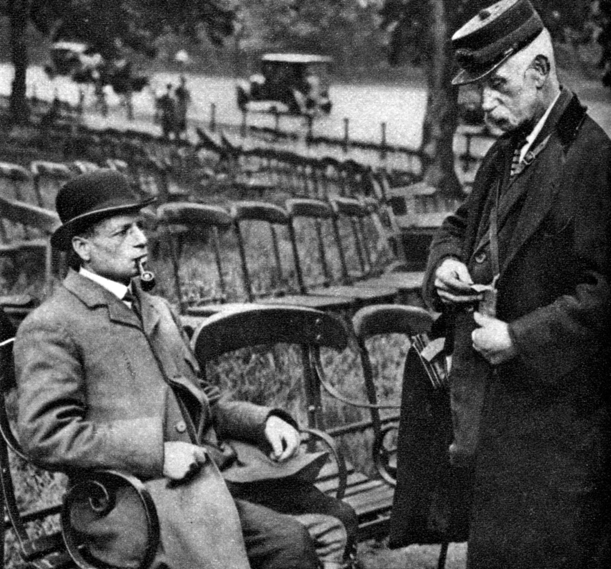 Chair Hire Charge, Hyde Park, London by Unbekannt