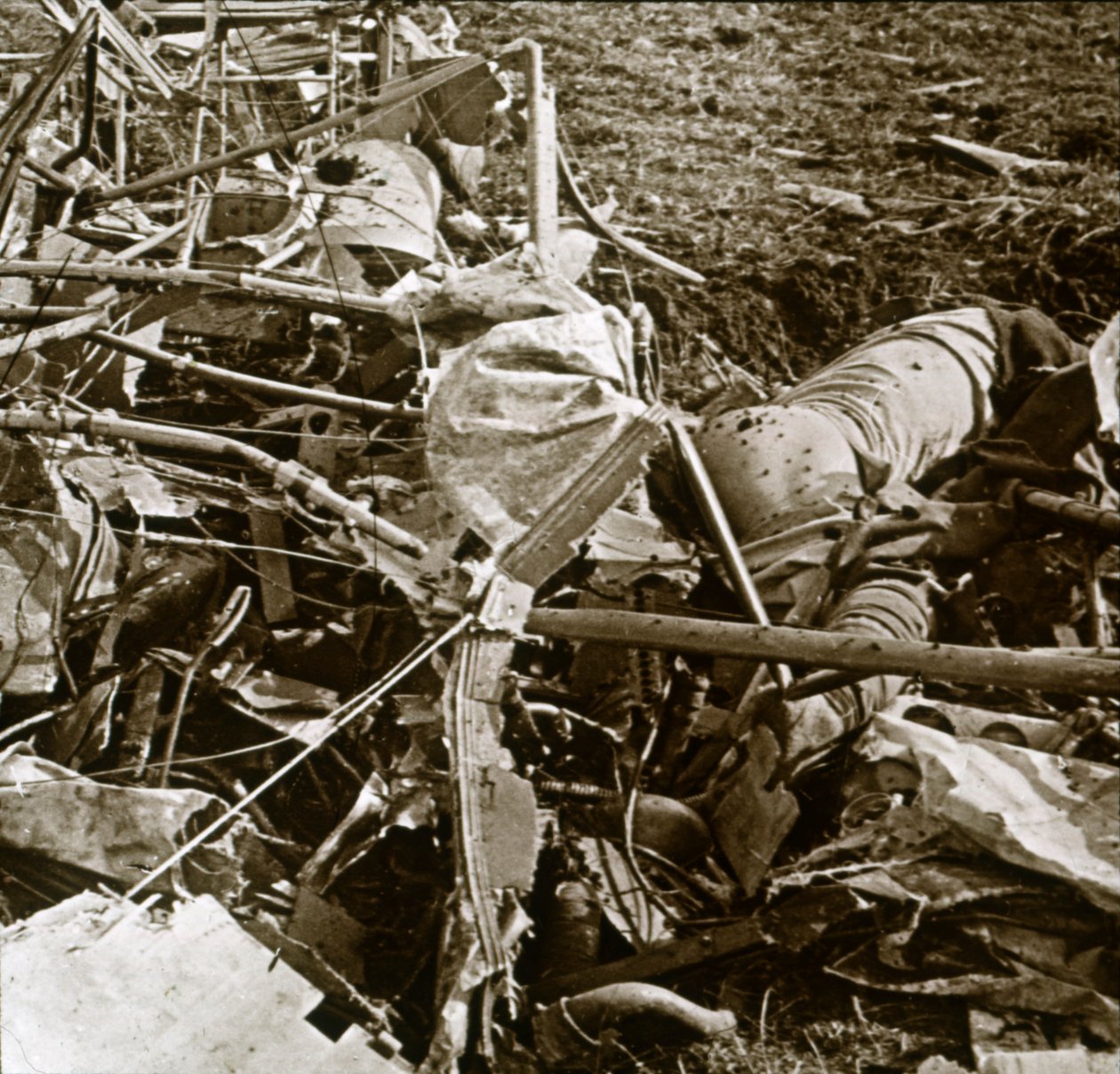 Crashed Plane, Aisne, France by Unbekannt