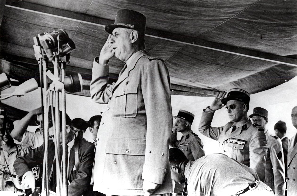 De Gaulle in Algeria, May 1958 by Unbekannt