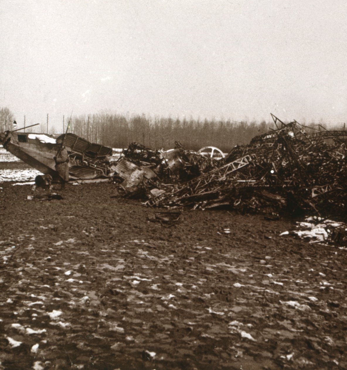 Destroyed Zeppelin, c1914-c1918 by Unbekannt