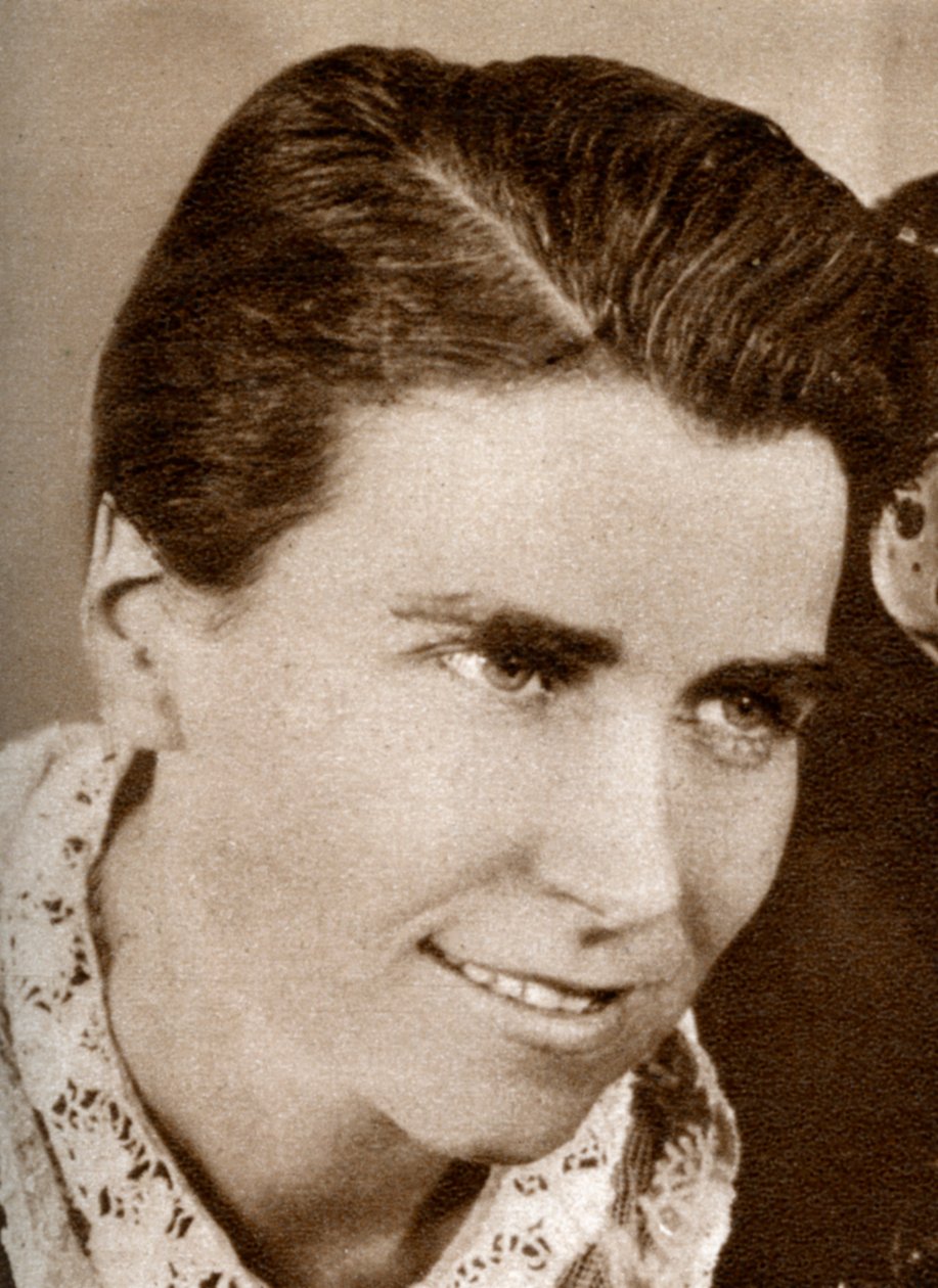 Dorothy Arzner, American film director by Unbekannt
