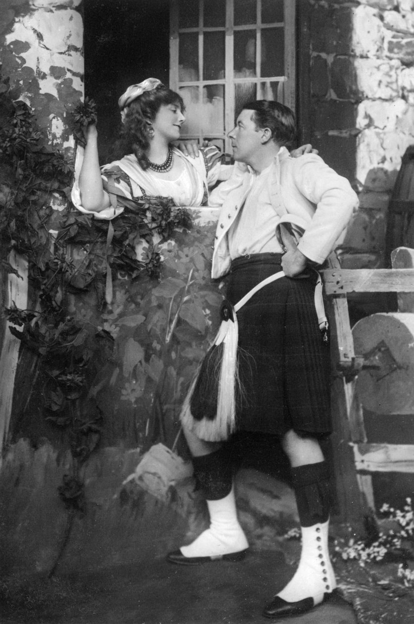 Ellaline Terriss and Seymour Hicks in The Gay Gordons, c1907 by Unbekannt