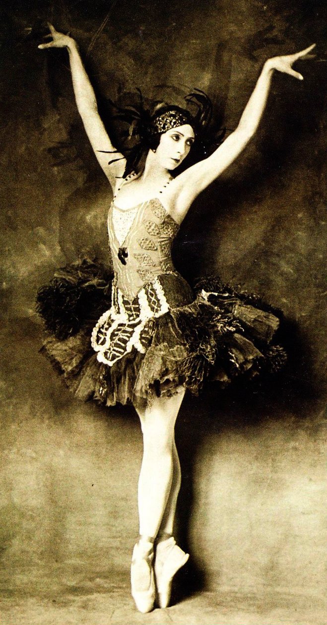 Felia Doubrovska, Russian ballet dancer and teacher, 20th century by Unbekannt