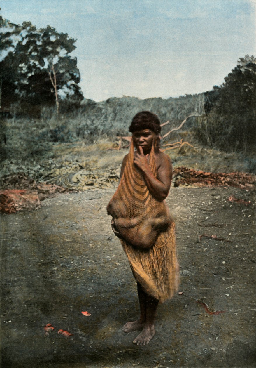 Australian Woman Carrying her Child by Unbekannt