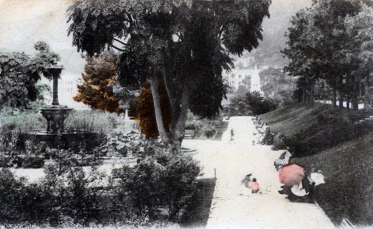 Fountain in a Public Garden, Hong Kong by Unbekannt