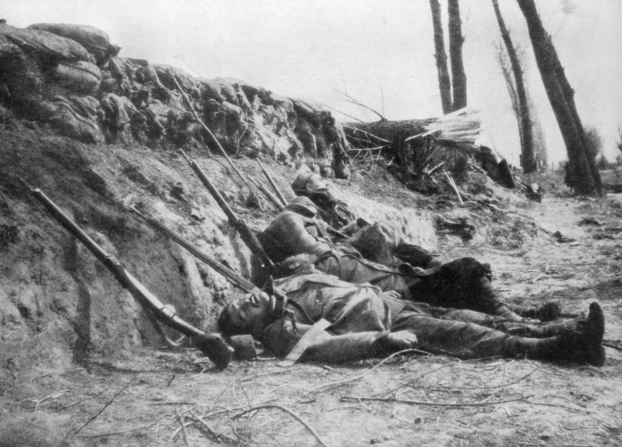 French Zouave infantry killed by gas, Second Battle of Ypres, Belgium, 22 April 1915 by Unbekannt
