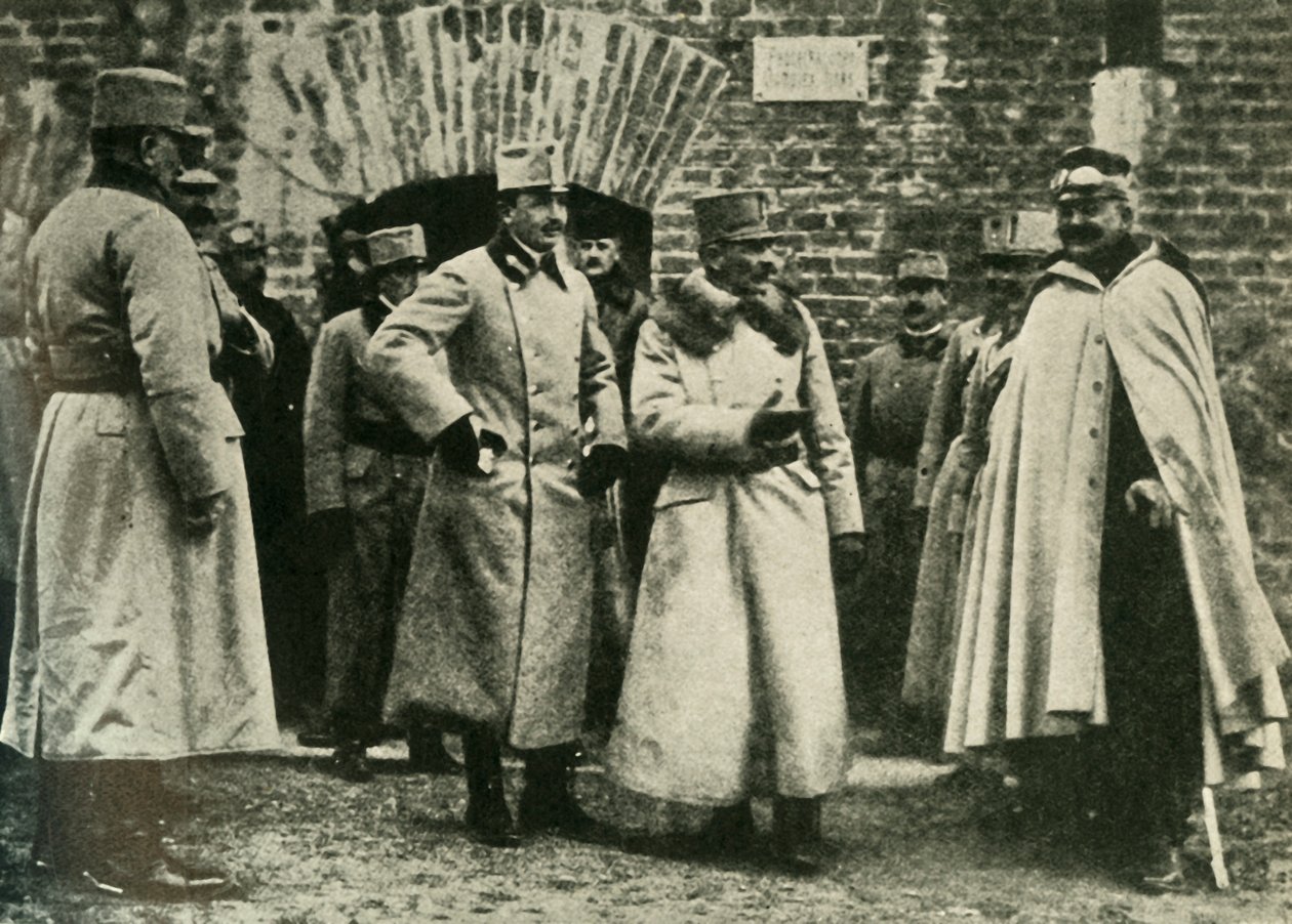 General Kusmanek and Prince Francis Joseph at Przemysl Fortress, First World War, 1915, c1920 by Unbekannt