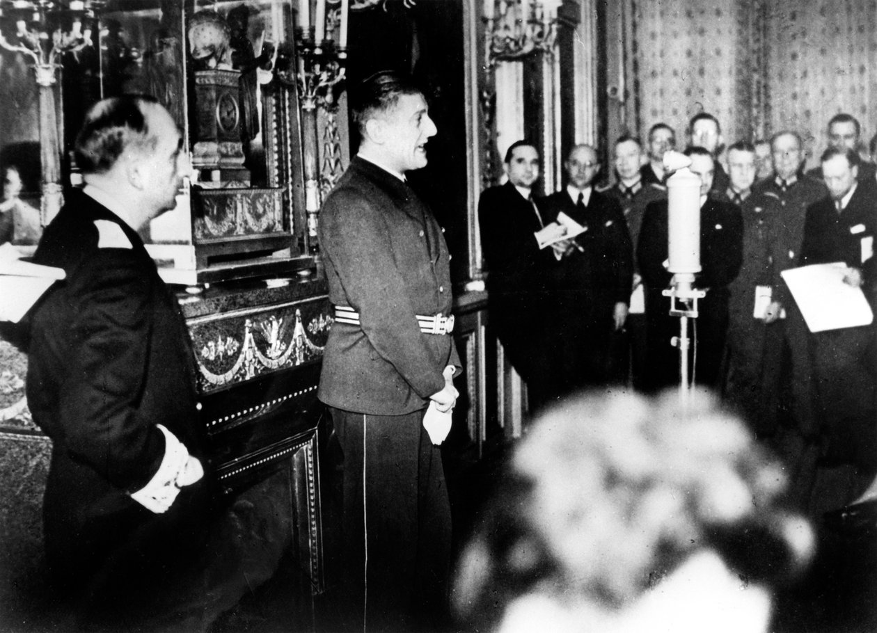 German Ambassador to Vichy France, Otto Abetz, delivering a press conference, 15 December 1940 by Unbekannt