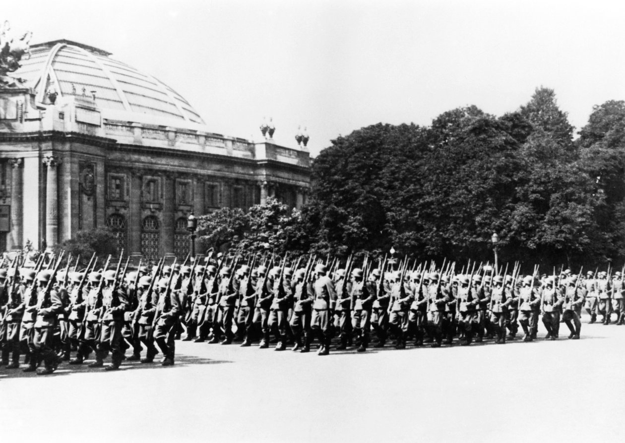 German troops parading before the German commandant of Paris, 8 July 1941 by Unbekannt