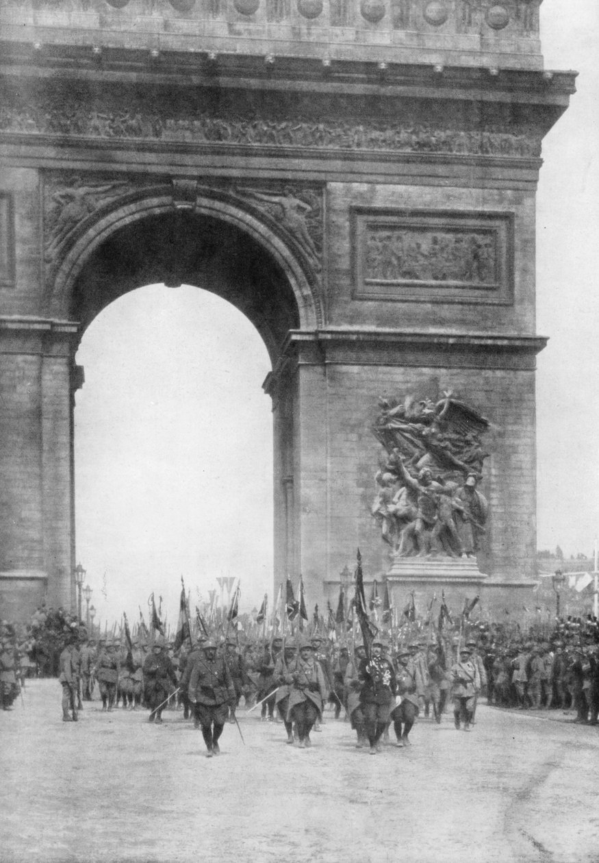 Grand Victory Parade, Arc de Triomphe, Paris, France, 14 July 1919 by Unbekannt
