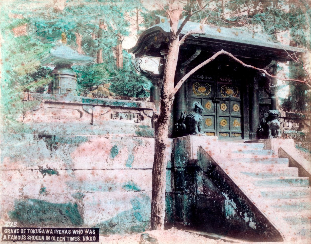 Grave of Tokugawa Ieyasu, a famous shogun, Nikko, Japan by Unbekannt