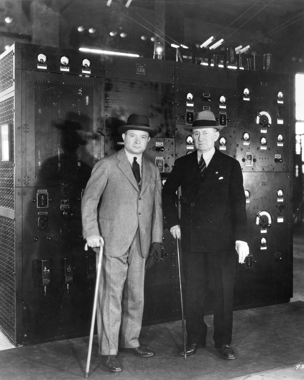 Guglielmo Marconi and David Sarnoff by Unbekannt