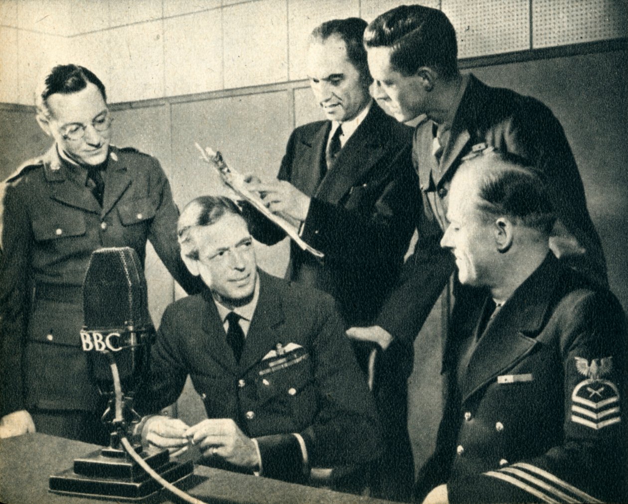 H.R.H. the late Duke of Kent taking part in American Independence Day, 1942 by Unbekannt