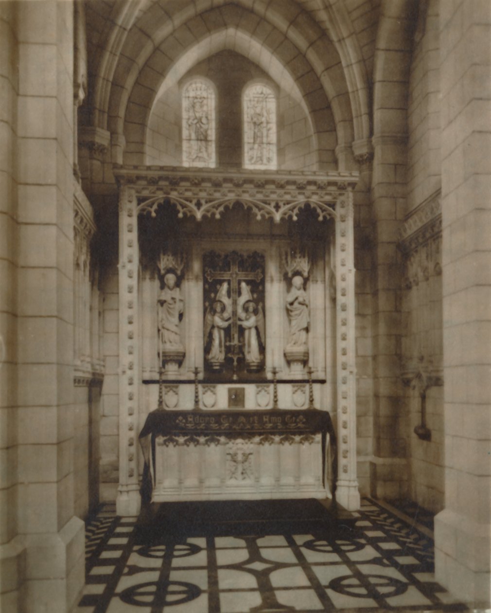 Holy Cross Chapel, Buckfast Abbey, late 19th-early 20th century by Unbekannt