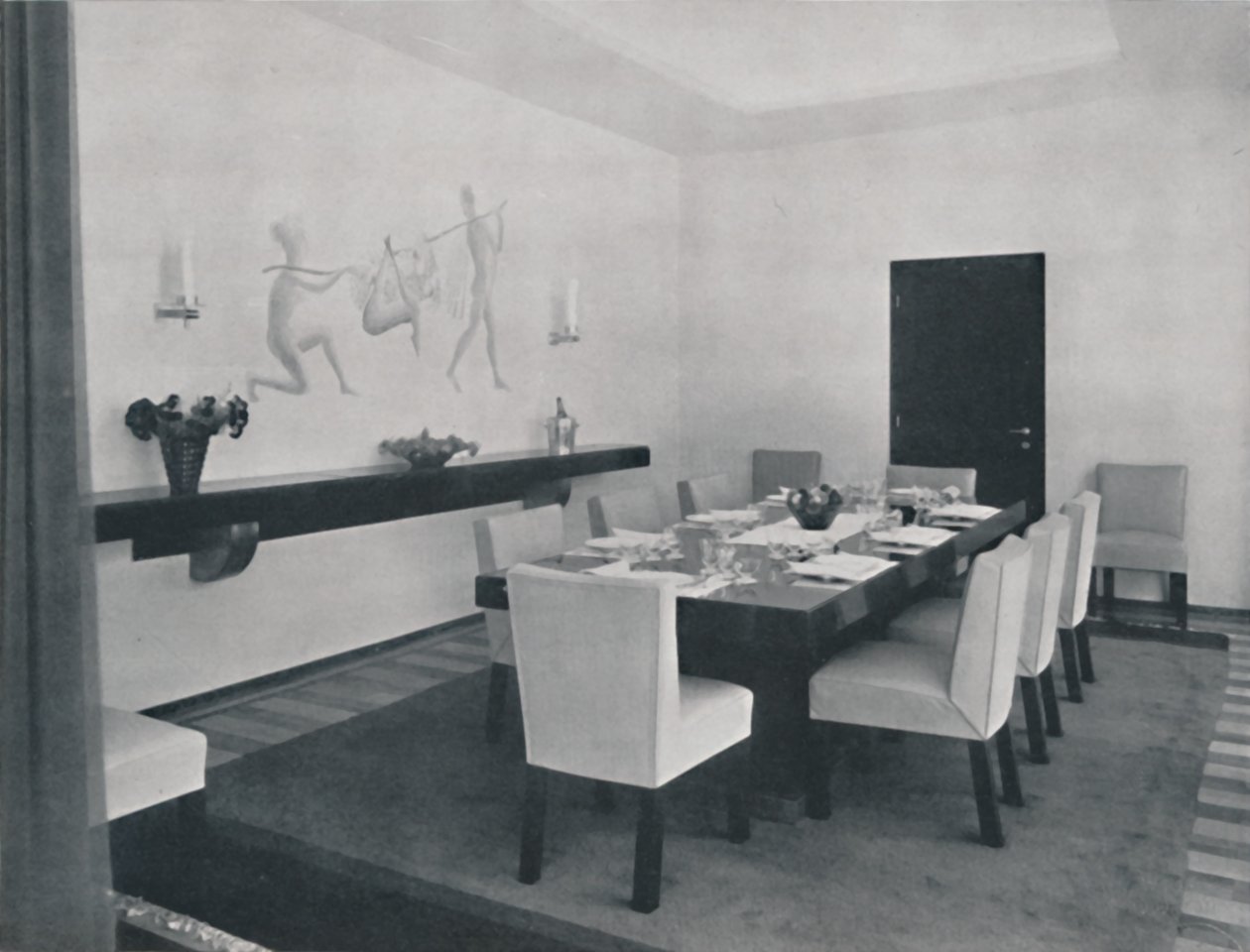 House in Bucharest by Rudolf Frankel - The dining room by Unbekannt