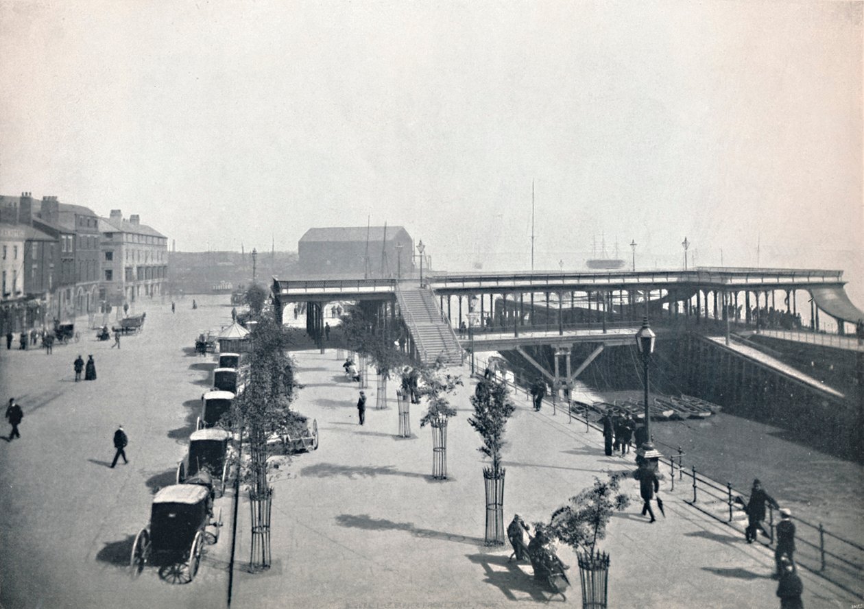 Hull - The Pier and Front, 1895 by Unbekannt