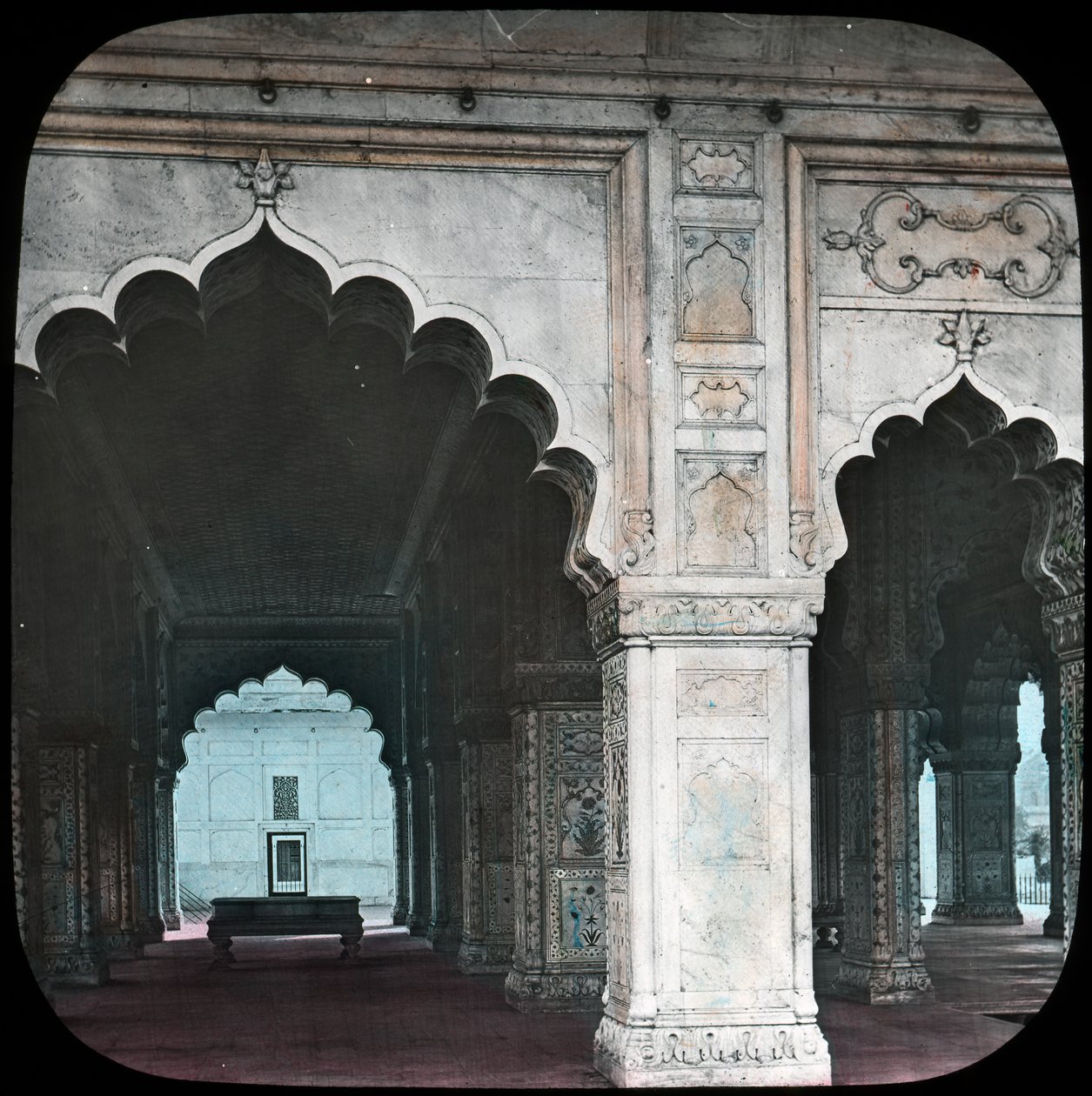 Interior of the Diwan-i-Khas, Red Fort, Delhi, India by Unbekannt