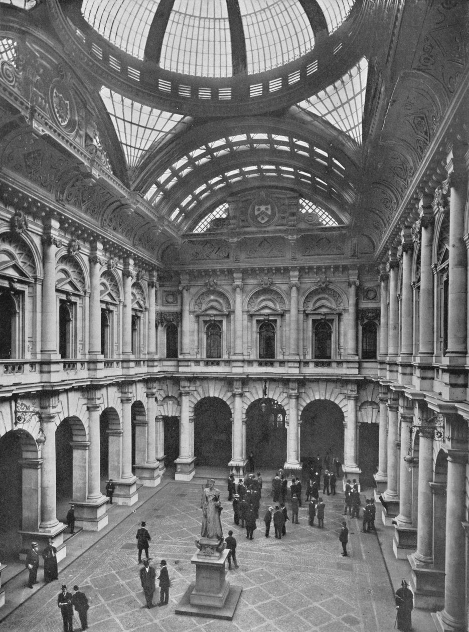 Interior of the Royal Exchange, City of London, c1910, 1911 by Unbekannt