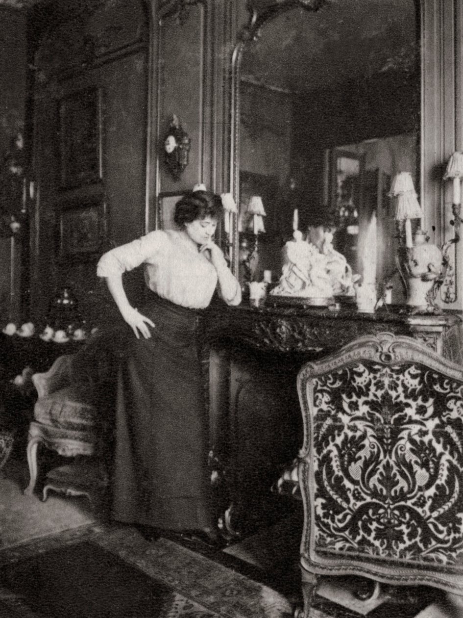 Jeanne Julia Bartet, French actress, 1901 by Unbekannt