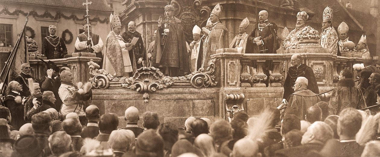 King Charles IV Taking His Coronation Oath in Budapest, 1916 by Unbekannt