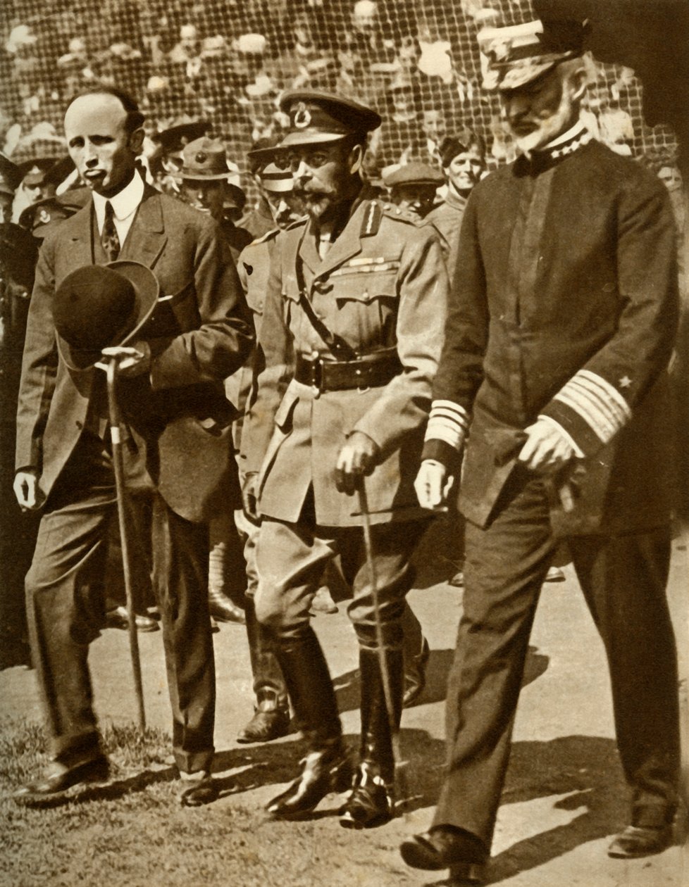 King George V attends a baseball match at Stamford Bridge, London by Unbekannt