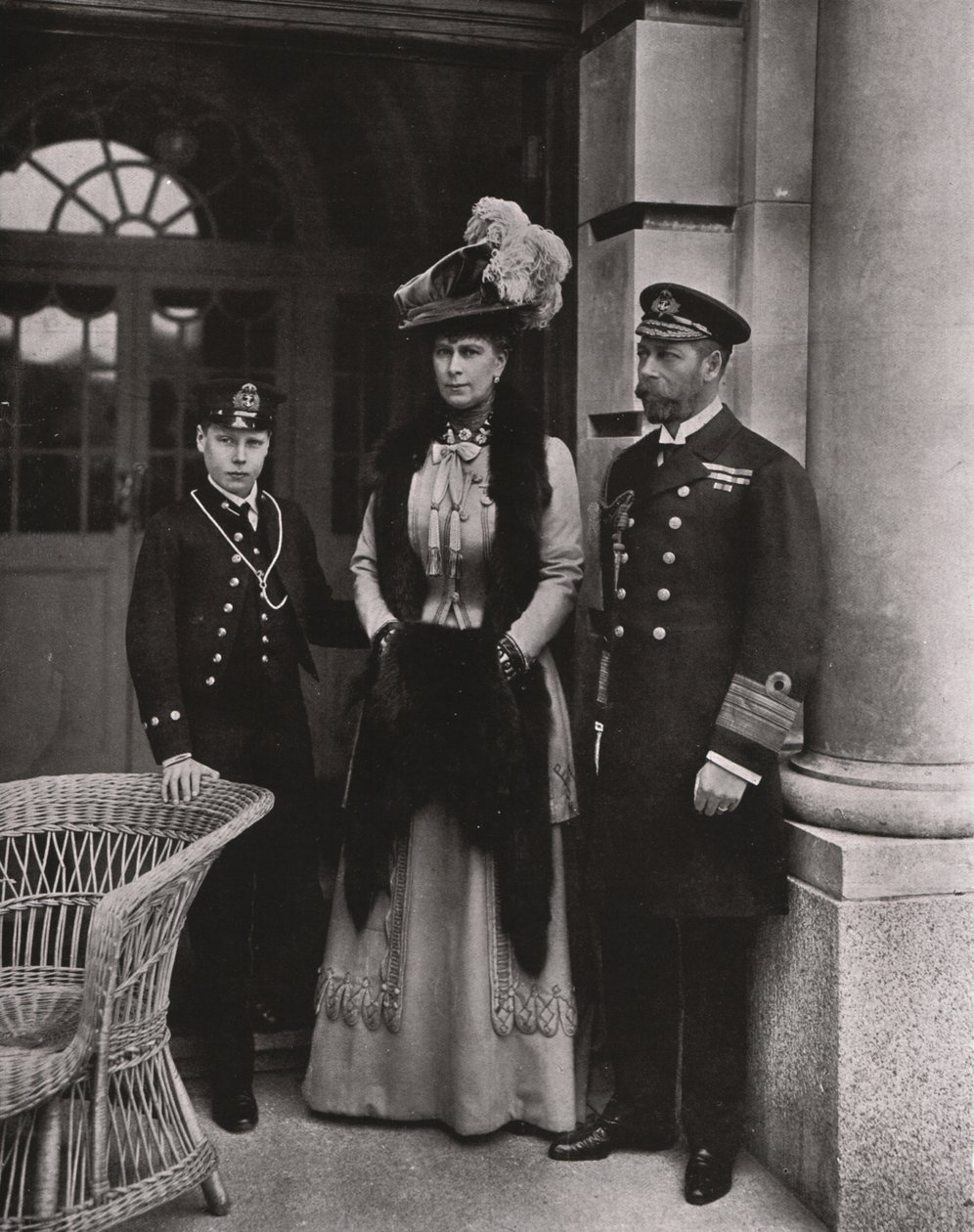 King George and Queen Mary with Their Son Prince Edward, May 1910 by Unbekannt