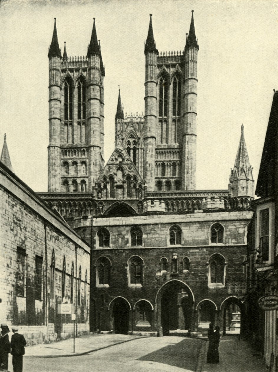 Lincoln Cathedral and The Exchequer Gate, c. 1948 by Unbekannt