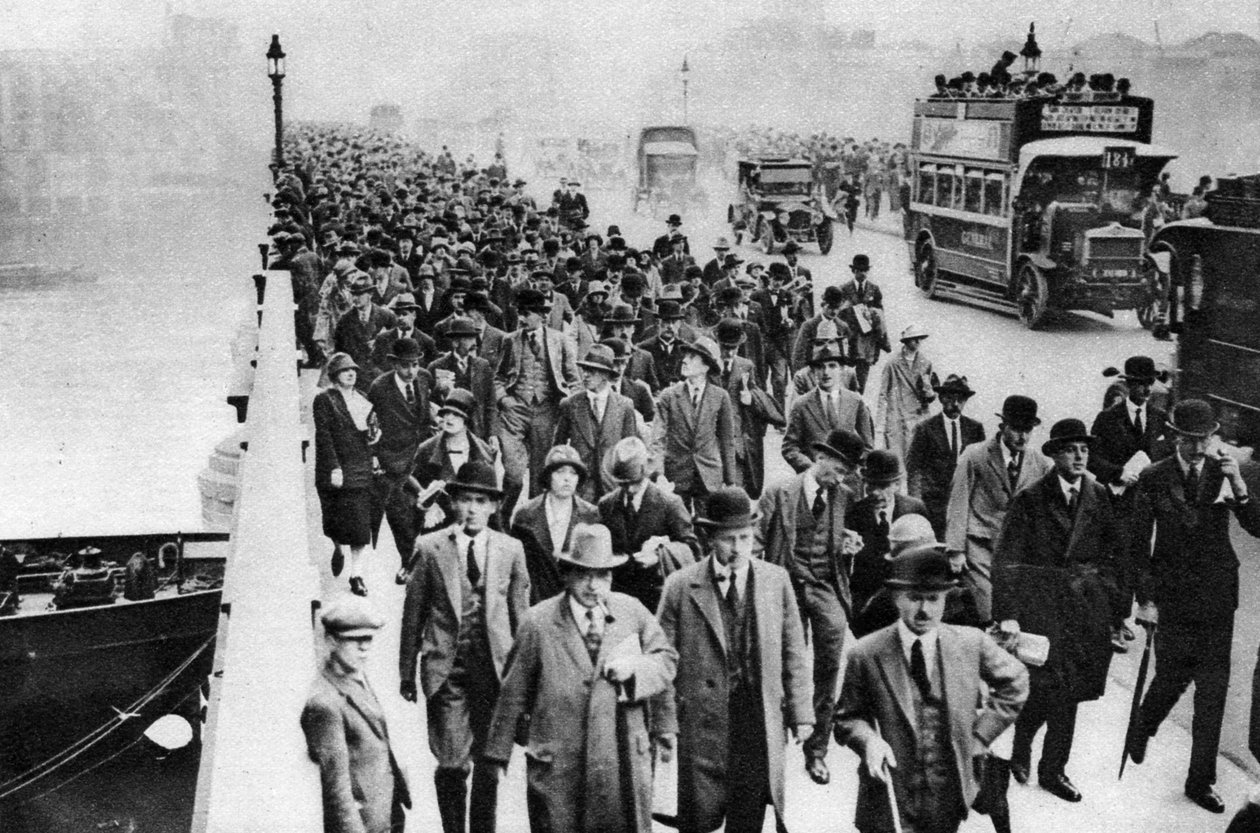 London Bridge rush hour, London by Unbekannt